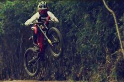  Balap Sepeda Downhill di Lereng Merapi Diikuti Ratusan Peserta