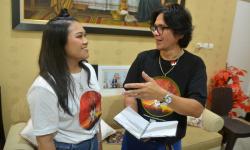 Kisah Inspiratif Bunga Bangsa, Berawal dari Hobi Kini Jago Main Drum dan Dilirik Musisi Besar 