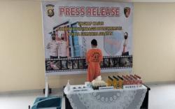 Polisi Bongkar Tempat Pengoplosan Miras di Palembang, Jumlah Barang Bukti Mencengangkan<