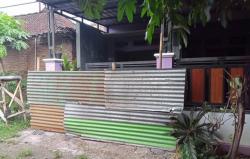  8 Fakta Warga Karanganyar Segel Pintu Rumah Tetangga, Nomor 7 Kesal Dikira Keluarga Pencuri