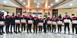Bawa Pulang 13 Medali dari SEA Games Vietnam, Atlet Sumut Diguyur Rp1 Miliar