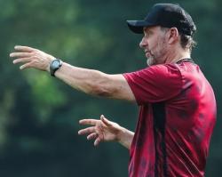 Persija Genjot Latihan Jelang Lawan Persib, Thomas Doll: Ini Laga Penting!<