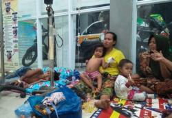 Puluhan Warga Lombok Tengah Keracunan Massal usai Santap Nasi Bungkus