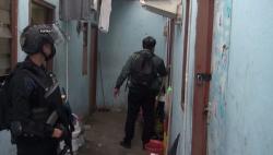 Polisi Gerebek Kampung Ambon, 3 Orang Diamankan