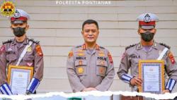 Gagalkan Upaya Bunuh Diri di Jembatan Kapuas, Dua Polisi di Kalbar Diganjar Penghargaan