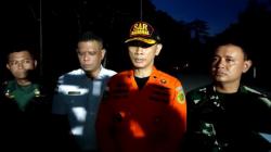 Tim SAR Cari Seorang Anak Hilang Terlempar dari Helikopter di Mimika Papua<