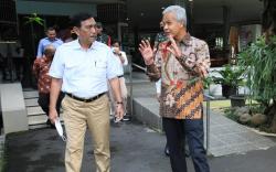 Luhut Tunda Kenaikan Harga Tiket Naik Candi Borobudur, Ganjar Bilang Begini