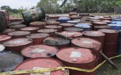 130 Drum Limbah Dibiarkan di Permukiman Warga Kupang, Pemilik Tak Tanggung Jawab  