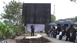 Menyayat Hati, Ini Untaian Kata Ridwan Kamil saat Prosesi Pemakaman Putranya Eril<