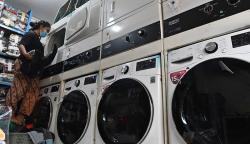 Tarif Listrik Golongan Industri dan Bisnis Tidak Ikut Naik