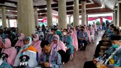 Bahagianya 410 Jamaah Calon Haji asal Indramayu Berangkat ke Tanah Suci