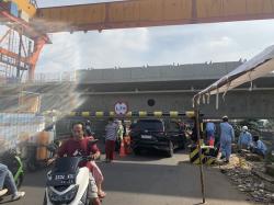 KCIC Buka Suara soal Jembatan Antelope yang Nempel dengan Girder Beton dan Masih Dilalui Warga