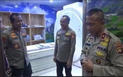 Mabes Polri Berikan Alat Kesehatan Canggih ke RS Bhayangkara Palembang 