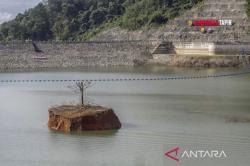 Dugaan Korupsi Pengadaan Lahan Bendungan Tapin, Kejati Kalsel Periksa Camat Piani