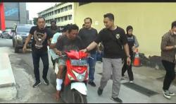 Melawan Polisi, 2 Pencuri Motor di Palembang Keok Ditembak <