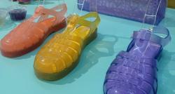 Sepatu Vegan Berbahan Jelly, Ramah Lingkungan dan Bisa Didaur Ulang