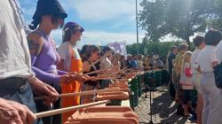  Tampil di Kassel Jerman, Rampak Genteng Majalengka Mendunia<