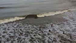 BMKG: Waspada Gelombang Tinggi hingga 4 Meter di Sejumlah Wilayah