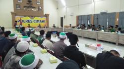 37 Anggota Khilafatul Muslimin Cimahi Ikrar Setia ke NKRI dan Keluar dari Paham Khilafah<