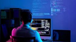 Kisah Inspiratif Pemuda Bangun Platform Pencari Kerja untuk Desainer RI
