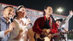 Bernyanyi bersama di Vkustik, Live dari Anjungan Sarinah