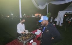 Momen Peserta Fornas Asal Papua Jatuh Cinta dengan Pindang Sale