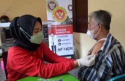 Terjun di Masyarakat, BINDA DIY Lanjutkan Vaksinasi Covid-19 Sasar Kelompok Rentan