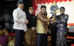 Gelar Wayang Kulit, Kapolri Sebut Bentuk Pelestarian Budaya Bersama Masyarakat