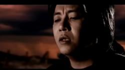 Chord Gitar dan Lirik Lagu Cinta Terakhir - Ari Lasso: Usai Sudah Segala Penantian Panjangku