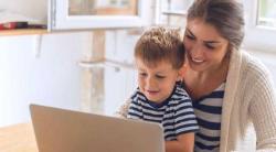 Luangkan Waktu Berinternet bersama Anak Pererat Hubungan Emosional 