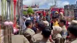 Satpol PP di Bukittinggi Digigit dan Payudaranya Diremas Pedagang