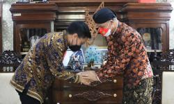 Raja Mangkunegara X Temui Ganjar, Ini yang Dibahas