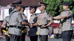 569 Bintara Resmi Berpangkat Bripda, Kapolda Jabar: Jadilah Polisi yang Humanis<