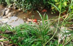 Dikira Boneka, Warga Bogor Digegerkan Temuan Mayat Bayi Tanpa Baju