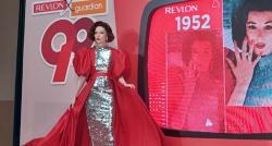 Penting Memilih Kosmetik yang Bikin Perempuan Percaya Diri 