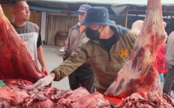 Tim Pengawas Terjun ke Lokasi Penyembelihan Hewan Kurban, Pastikan Daging Aman Dikonsumsi