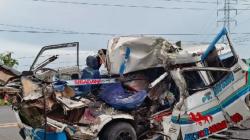 Kronologi Minibus Tabrak Truk di Deliserdang Tewaskan 2 Orang, Sopir Diduga Mengantuk
