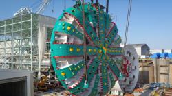 5 Mesin Raksasa yang Mempermudah Kerja Manusia, Ada yang Disimpan di Terowongan Perancis - Swiss