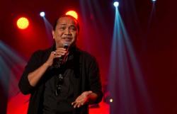 Sempat Diisukan Meninggal Dunia, Begini Kehidupan Penyanyi Deddy Dhukun Sekarang