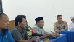 Lebak Gempar, Pria Pengusaha Mengaku Dewa Matahari Larang Warga Salat