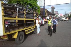 Parkir Sembarangan, Sejumlah Kendaraan Digembok Dishub Gunungkidul