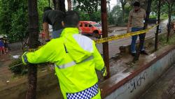 Pegang Tiang Penerangan Jalan saat Hujan, Bocah di Bogor Tewas Kesetrum