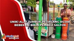 Unik! Alat Tumbuk Pedagang Rujak Bebek Ini Bikin Pembeli Salfok, Tingginya 1 Meter Lebih