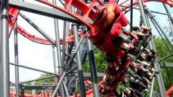 Roller Coaster di Taman Hiburan Tergelincir, 1 Orang Tewas 9 Lainnya Luka-Luka