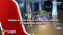 Tenda Hajatan di Cilandak Timur Terendam Banjir