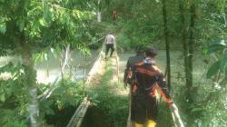 1 Warga Cibeber Tasikmalaya Hilang, Petugas Sisir Pelosok Desa