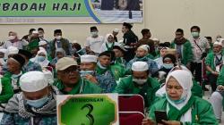 Seorang Jemaah Haji Kloter Pertama asal Garut Gagal Pulang Siang Ini