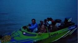 Sempat Kejar-kejaran, Polairud Gagalkan Pengiriman 13 Pekerja Migran Ilegal ke Malaysia