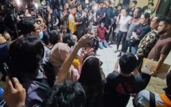 Nikita Mirzani Batal Ditahan, Wajib Lapor Seminggu Sekali