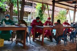 Unik, Dongkrak Capaian Vaksinasi Booster Lewat Lomba Kicau Burung<
